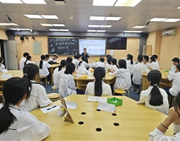 巧手焕新生,环保入人心——我校第十届环保手工制作大赛顺利举办