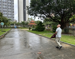 风雨见担当：台风天里那些令人动容的“逆行”身影