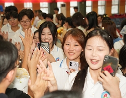 逐梦山海，不负韶华 ——我校2026届高三毕业典礼圆满落幕